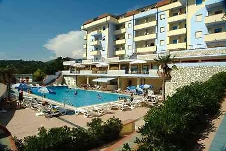 Apartment In Panorama *